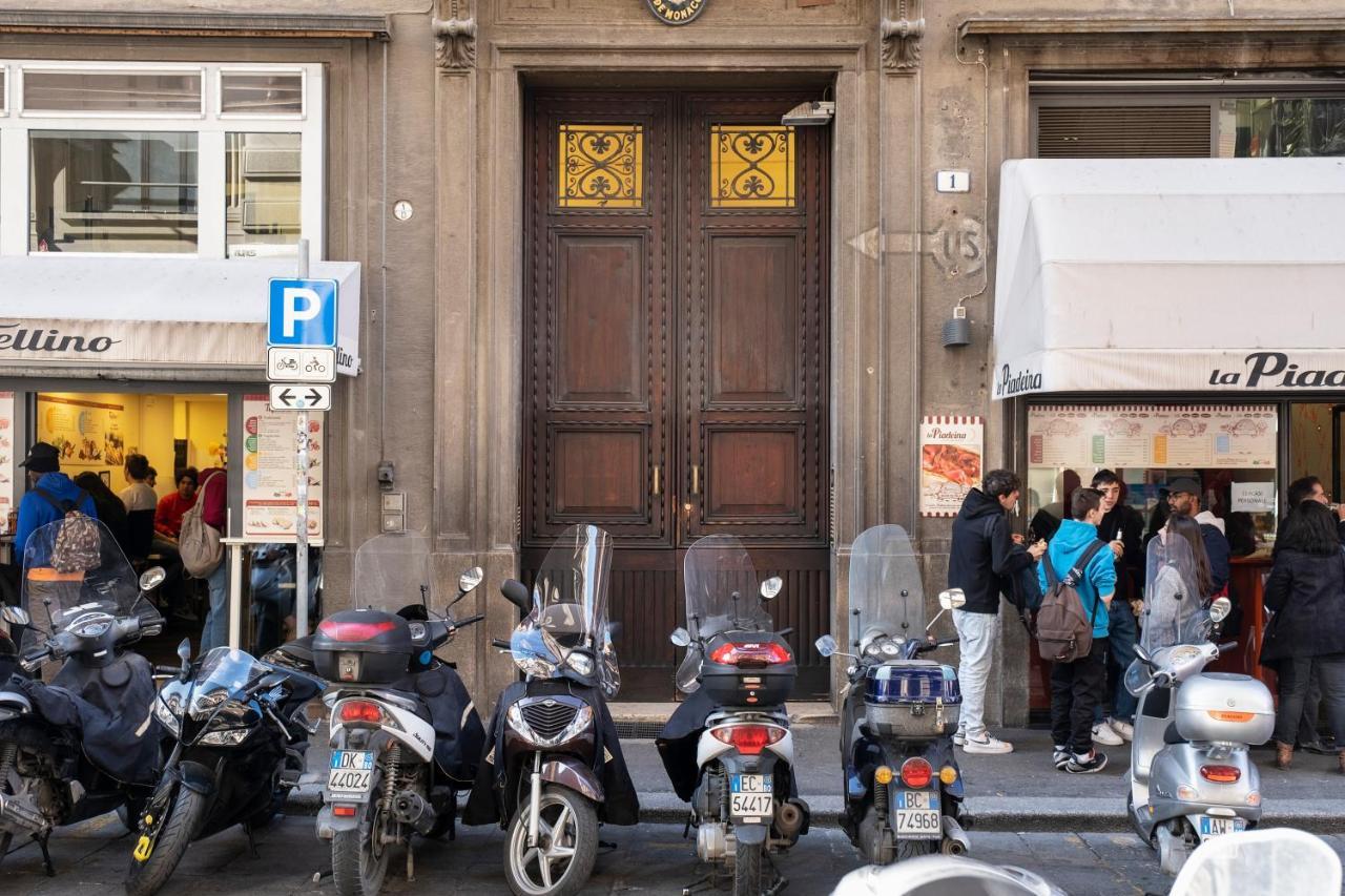 Appartamento Dietro Fontana Del Nettuno Bologna Eksteriør bilde